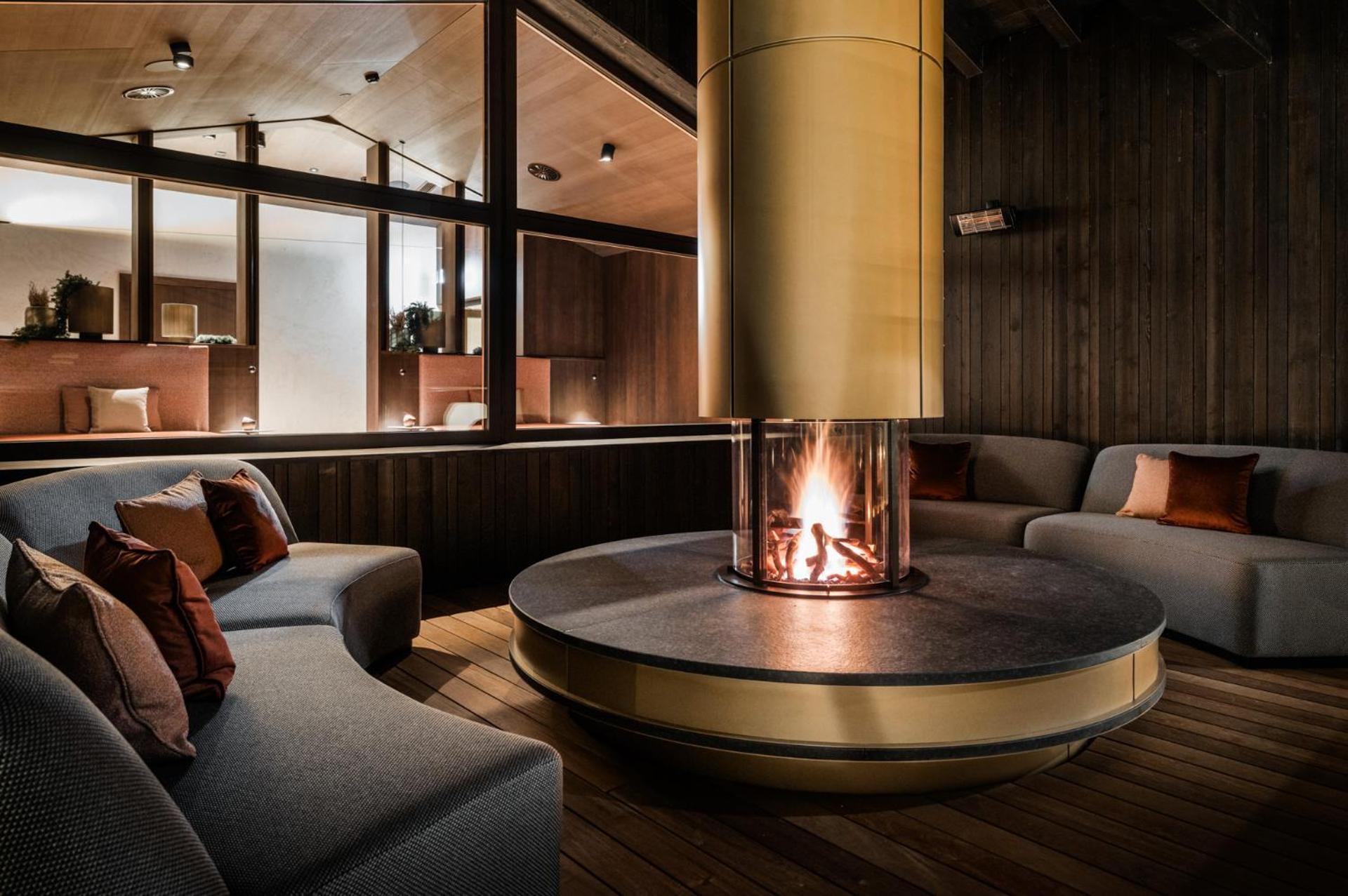Neuhaus Zillertal Resort Майерхофен Екстериор снимка