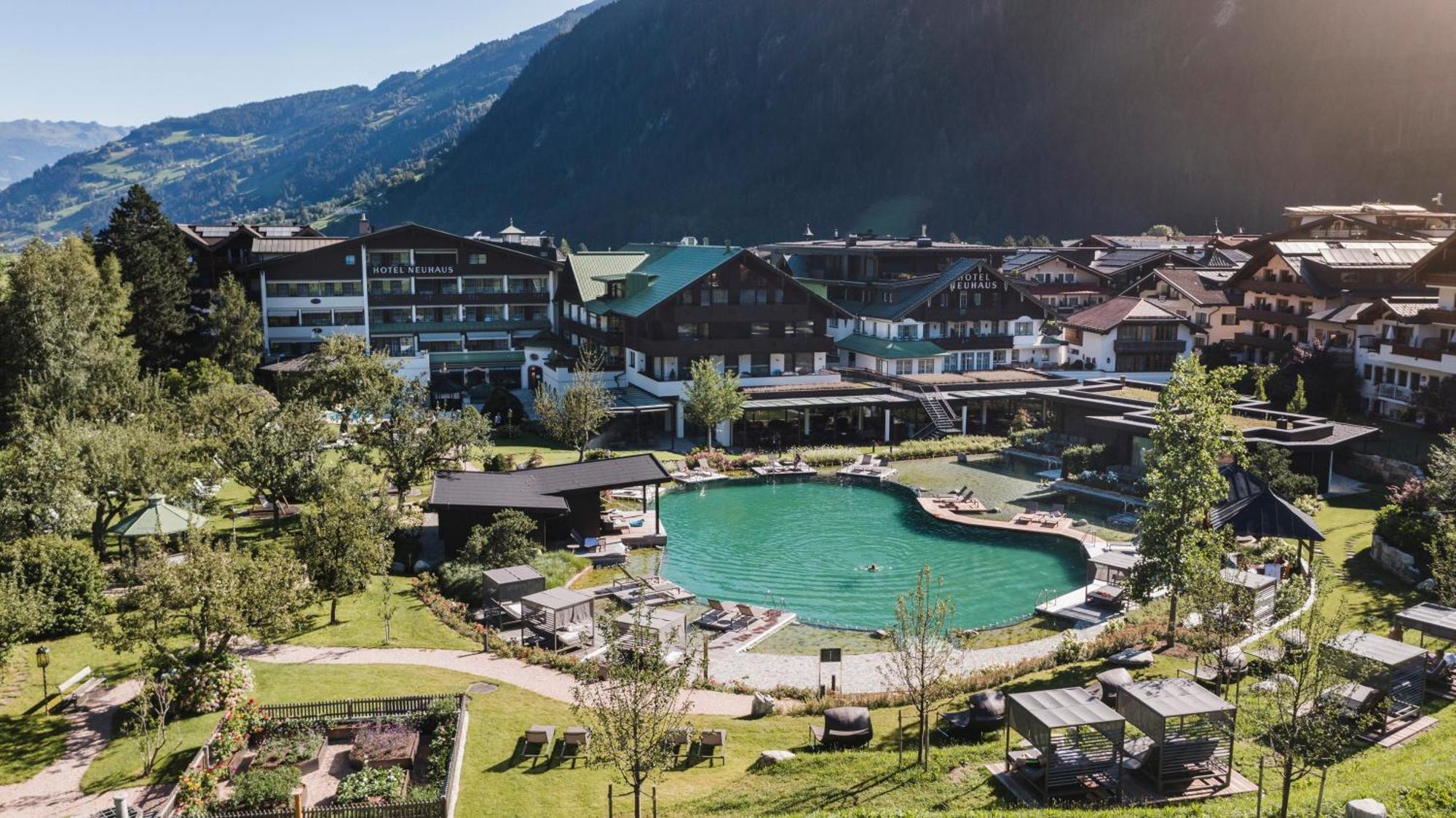 Neuhaus Zillertal Resort Майерхофен Екстериор снимка