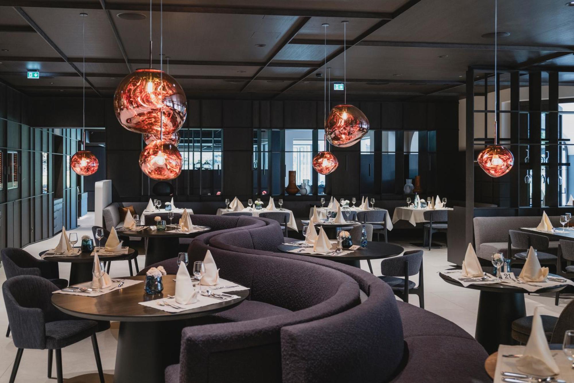 Neuhaus Zillertal Resort Майерхофен Екстериор снимка